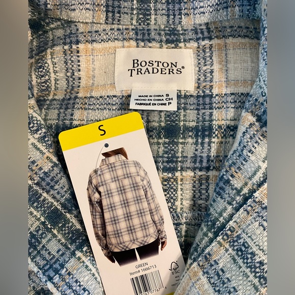 NWT Boston Traders Plaid Shacket Size S - Picture 2 of 3